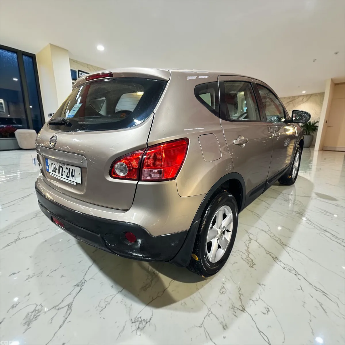 Nissan Qashqai Hatchback, Petrol, 2008, Brown