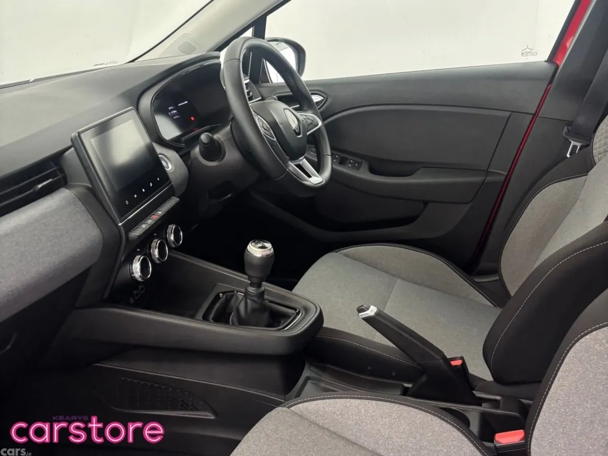 Renault Clio Hatchback, Petrol, 2024, Red