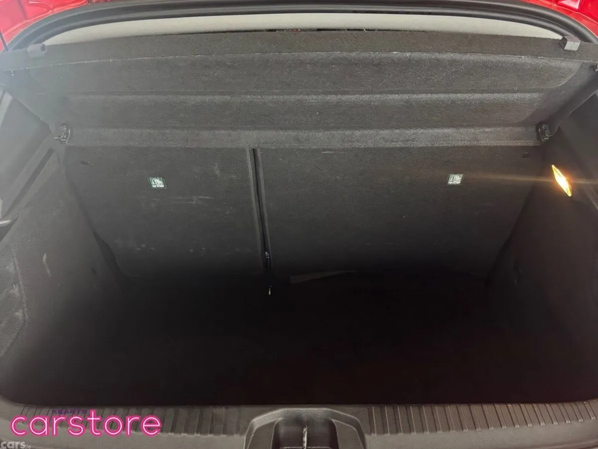 Renault Clio Hatchback, Petrol, 2024, Red