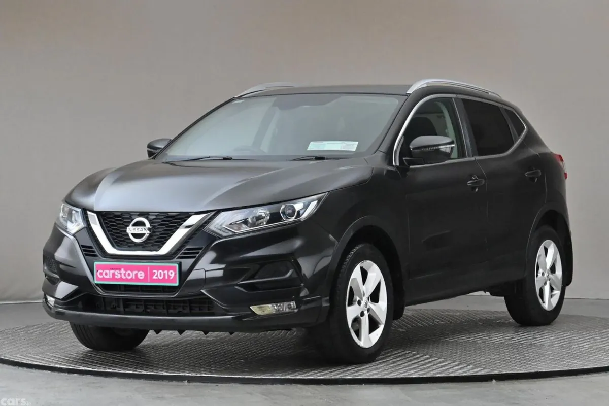 Nissan Qashqai SUV, Petrol, 2019, Black