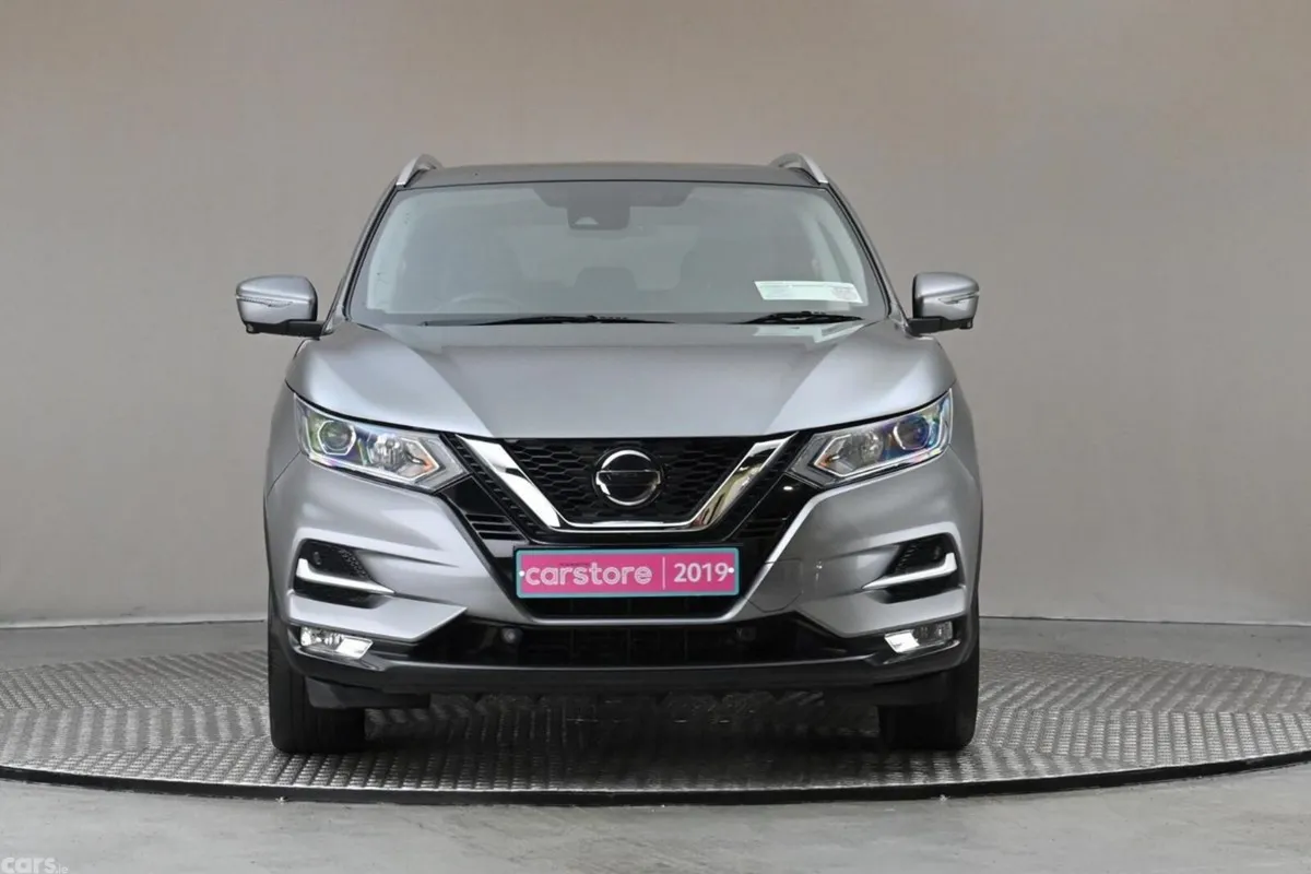 Nissan Qashqai SUV, Diesel, 2019, Grey