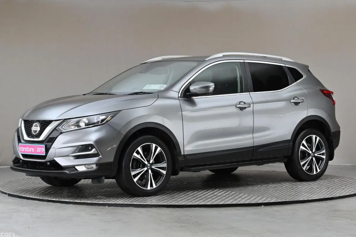 Nissan Qashqai SUV, Diesel, 2019, Grey