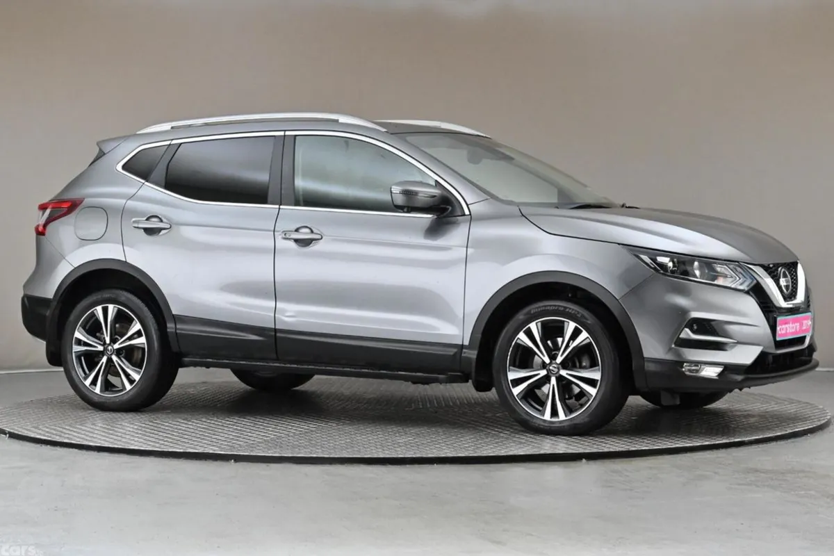 Nissan Qashqai SUV, Diesel, 2019, Grey