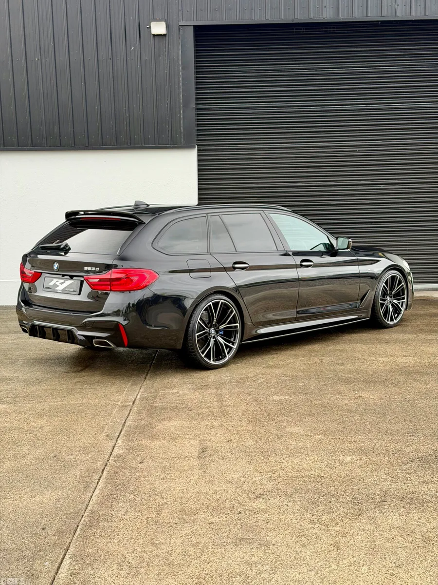 BMW 5-Series Estate, Diesel, 2018, Black