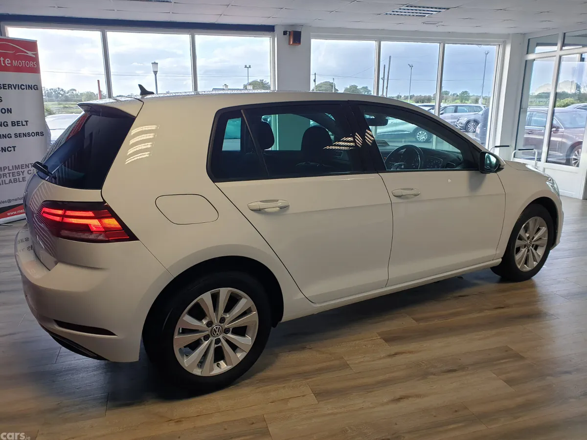 Volkswagen Golf Hatchback, Petrol, 2018, White