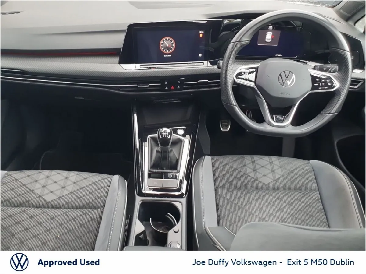 Volkswagen Golf Estate, Petrol, 2024, White