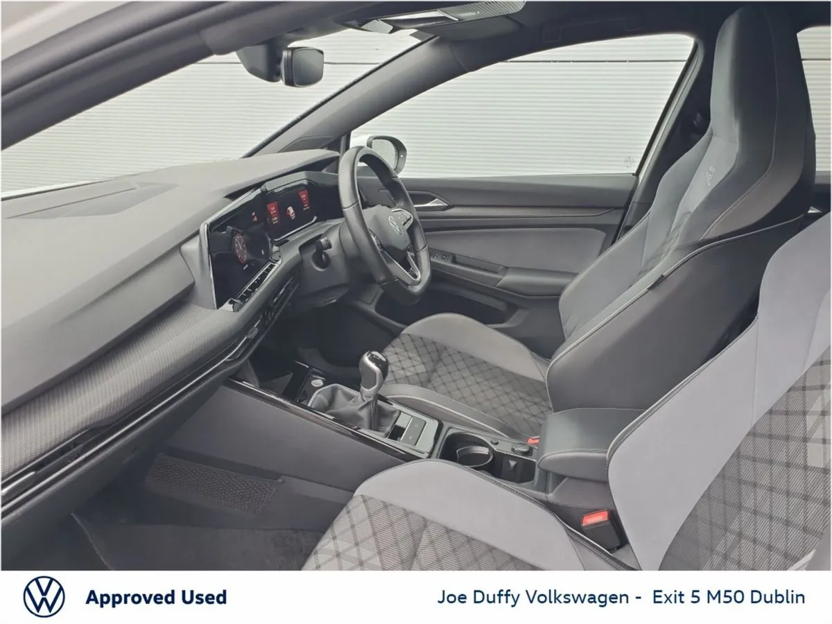 Volkswagen Golf Estate, Petrol, 2024, White