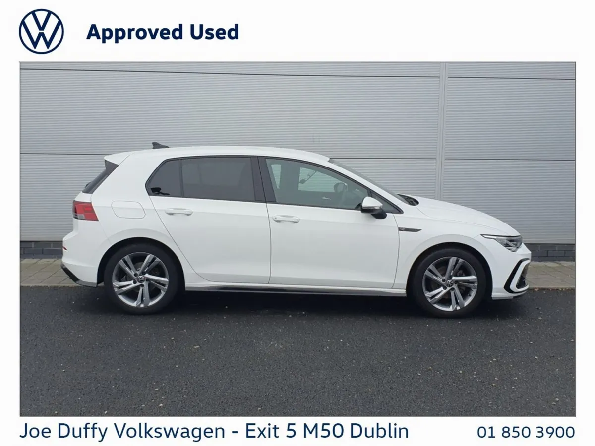 Volkswagen Golf Estate, Petrol, 2024, White