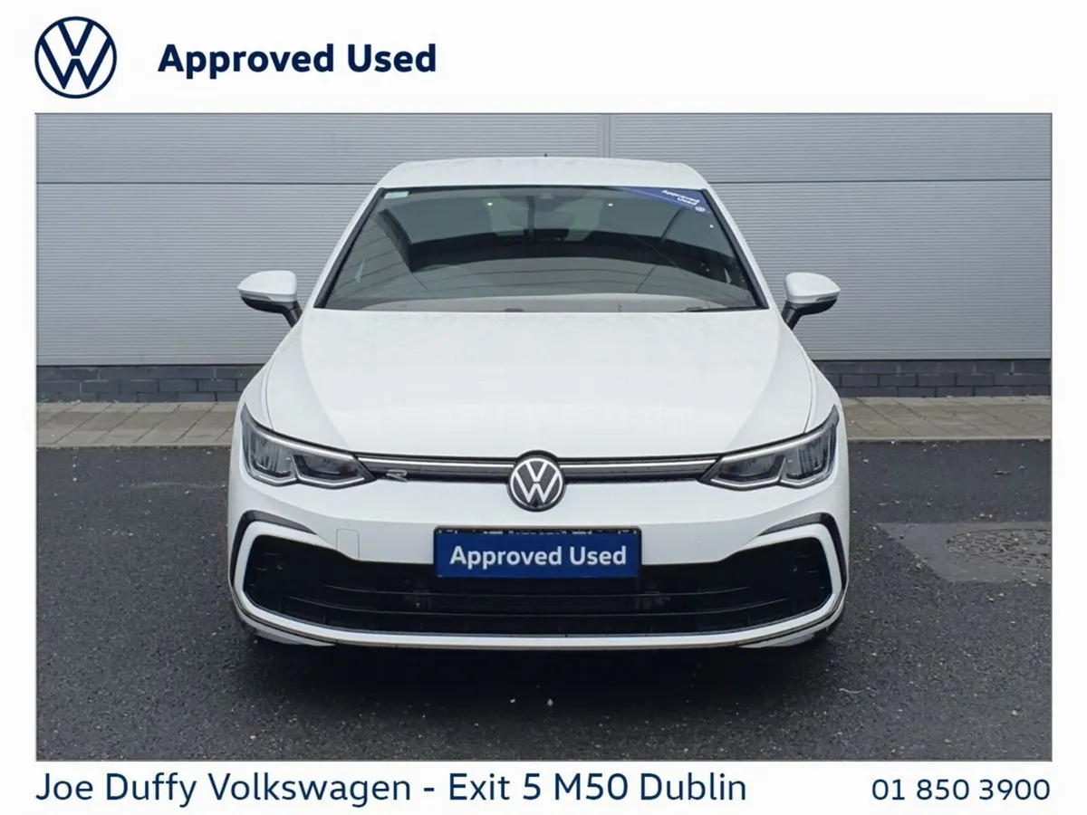 Volkswagen Golf Estate, Petrol, 2024, White