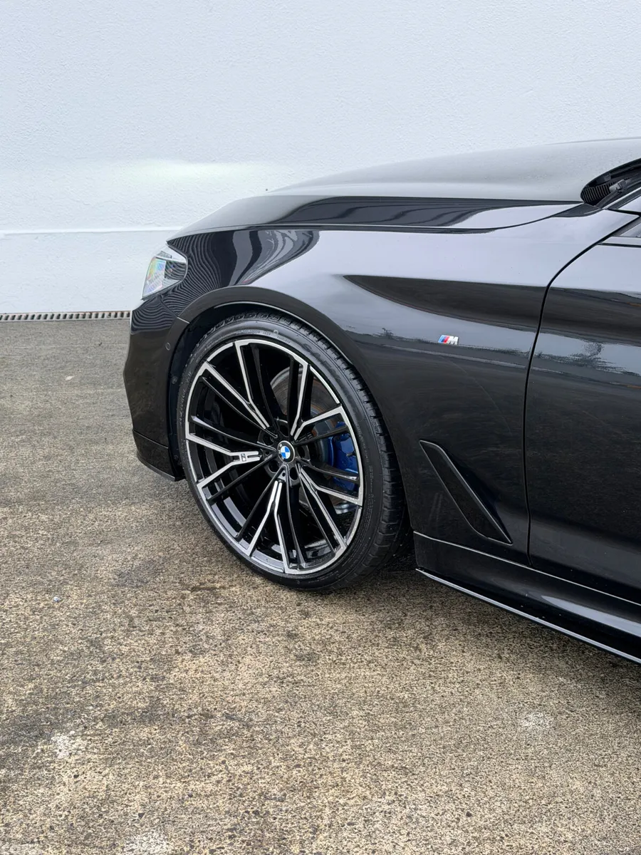BMW 5-Series Estate, Diesel, 2018, Black