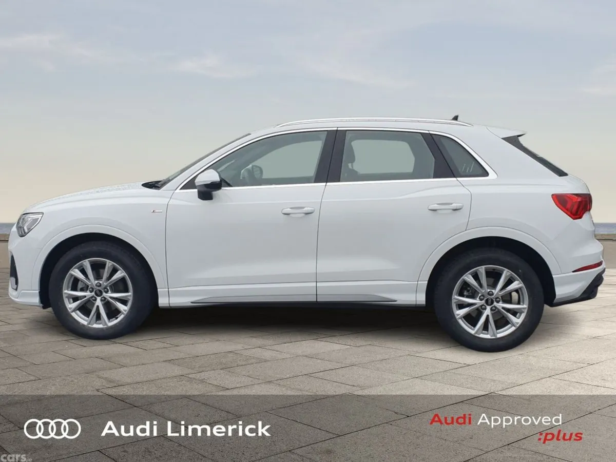 Audi Q3 SUV, Diesel, 2024, White