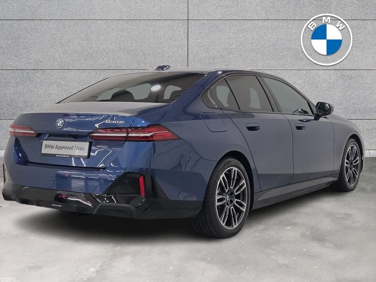 BMW 5-Series Saloon, Petrol Hybrid, 2026, Blue