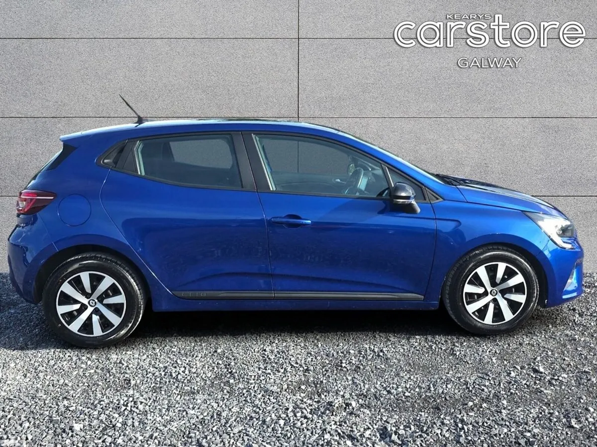 Renault Clio Hatchback, Petrol, 2023, Blue
