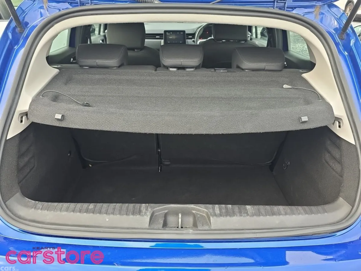 Renault Clio Hatchback, Petrol, 2023, Blue