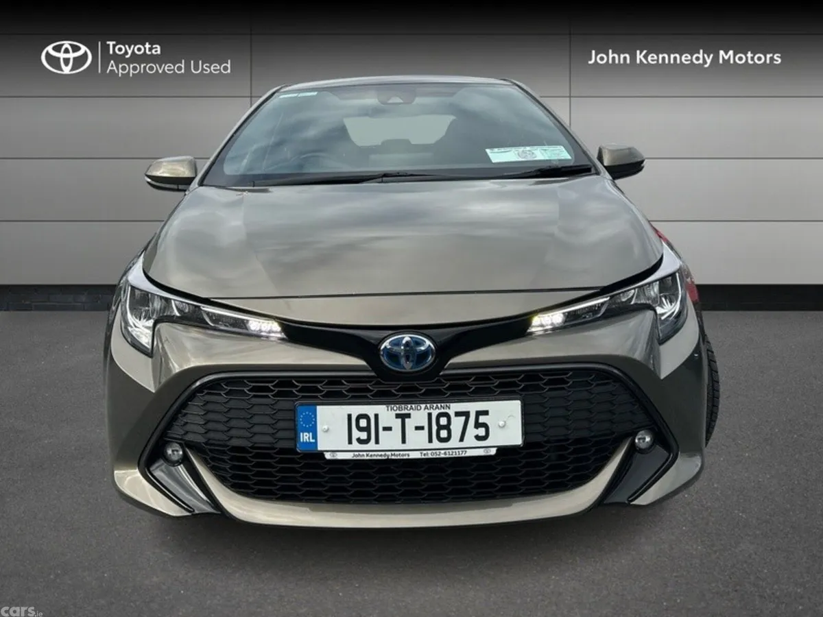 Toyota Corolla Hatchback, Petrol Hybrid, 2019, Bronze