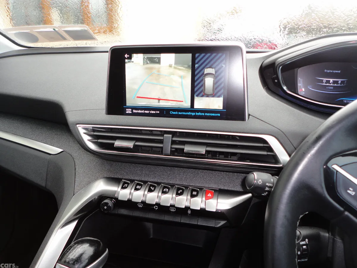 Peugeot 3008 Hatchback, Diesel, 2019, Grey
