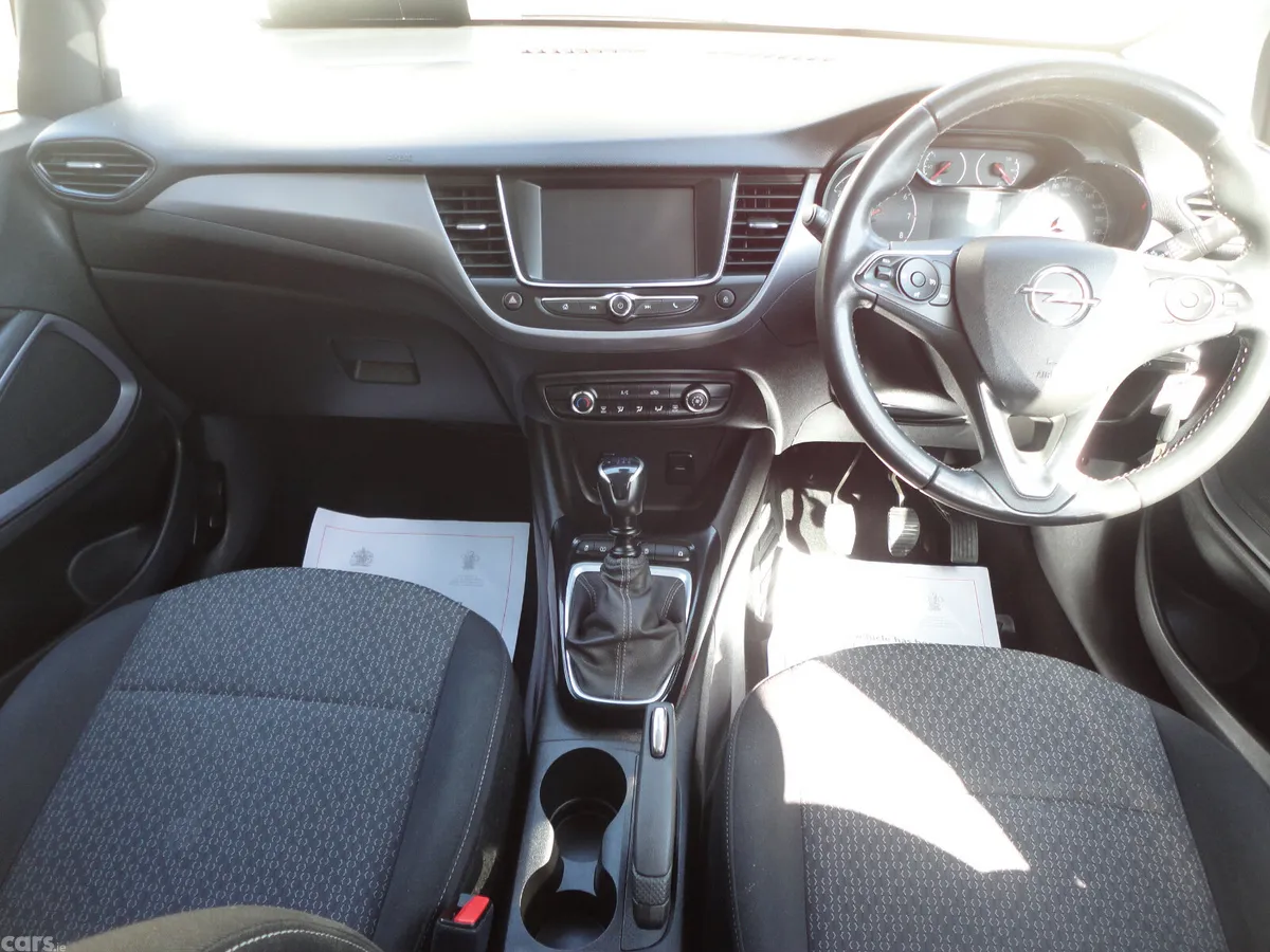 Opel Crossland SUV, Diesel, 2022, Grey