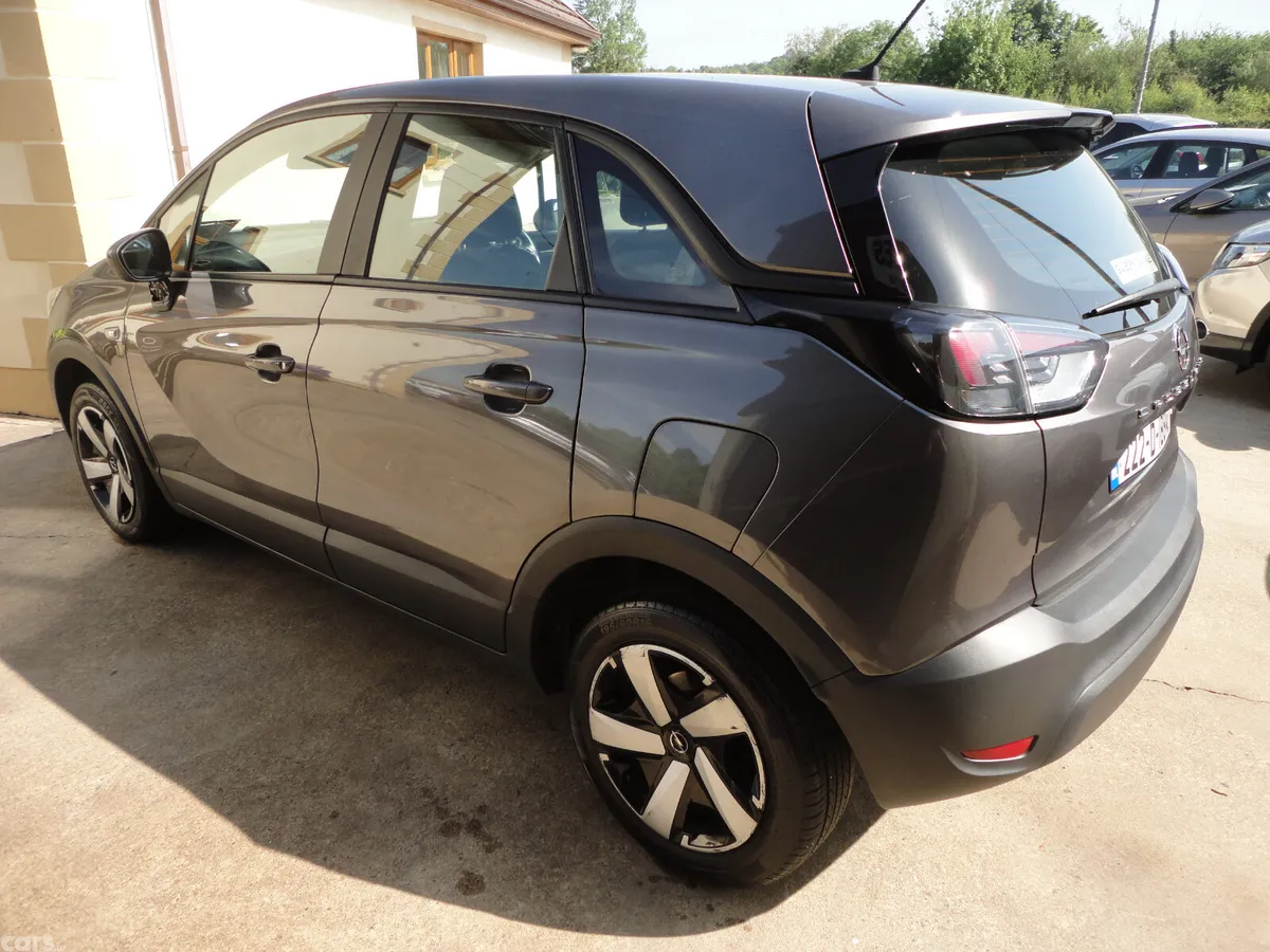 Opel Crossland SUV, Diesel, 2022, Grey