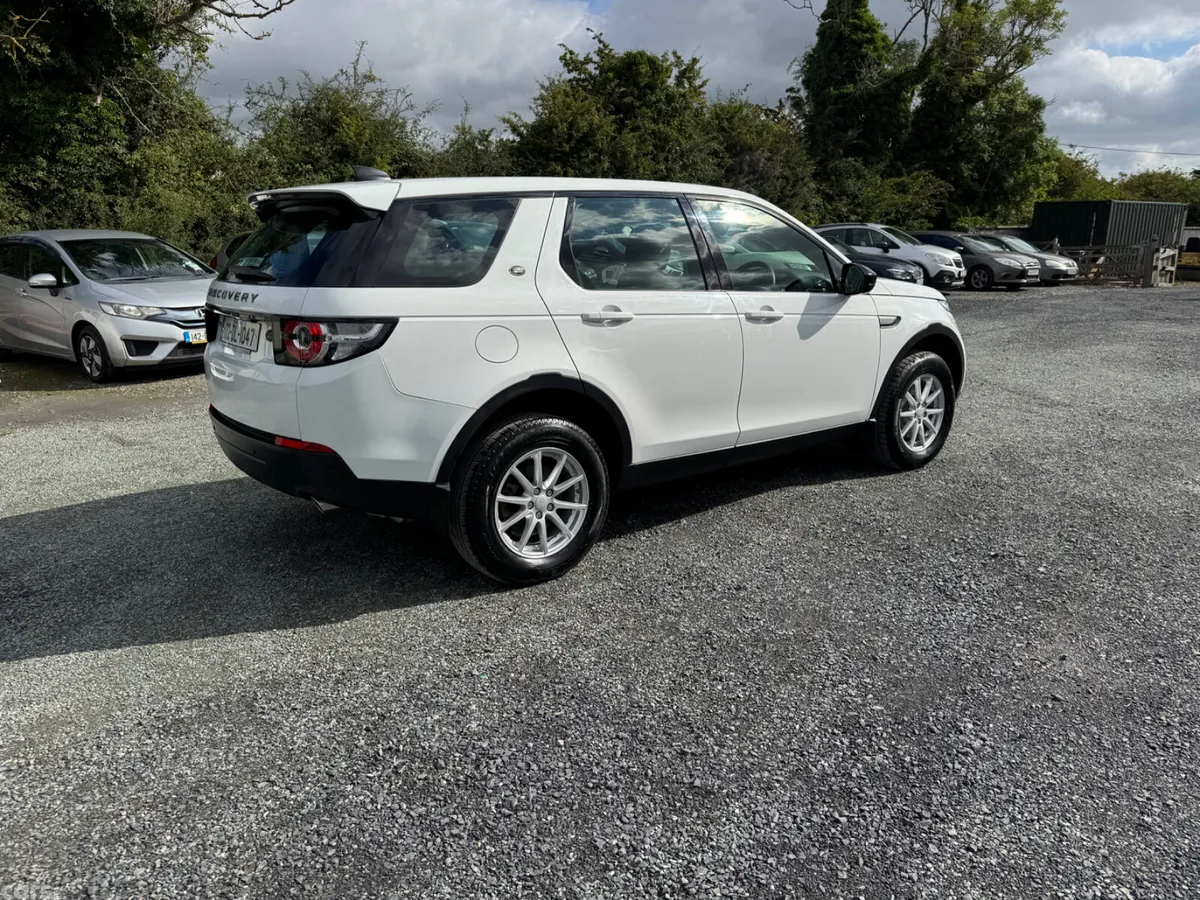 Land Rover Discovery SUV, Diesel, 2017, White