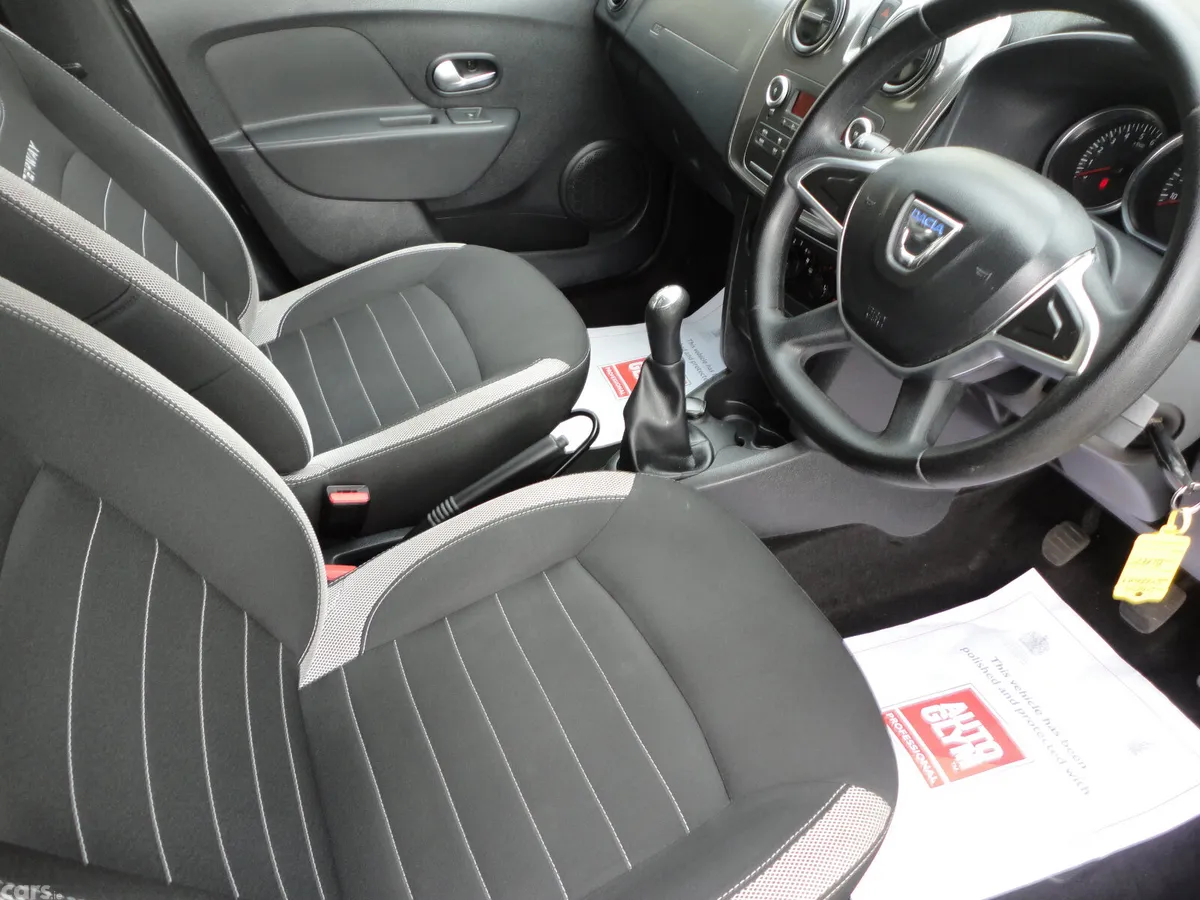 Dacia Sandero Stepway Hatchback, Diesel, 2020, Black