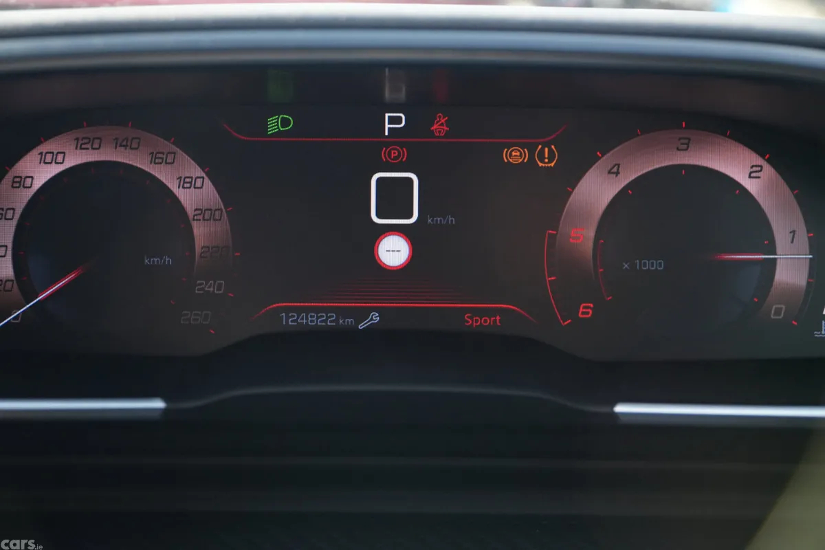Peugeot 508 Saloon, Diesel, 2019, Red
