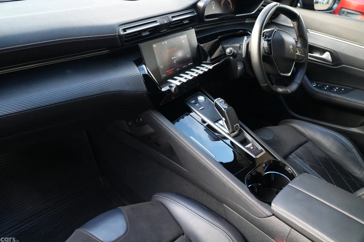 Peugeot 508 Saloon, Diesel, 2019, Red