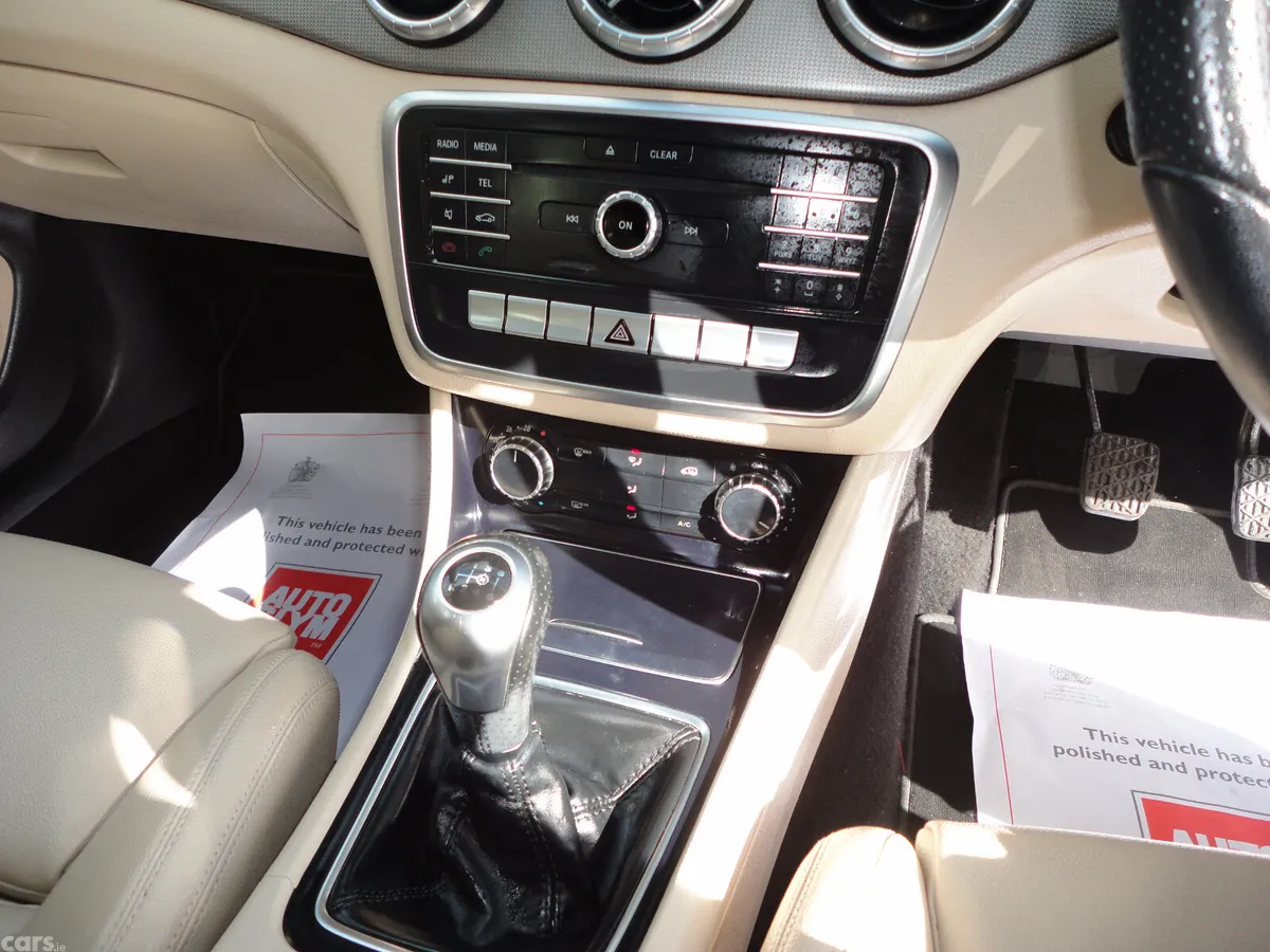 Mercedes-Benz CLA Saloon, Petrol, 2016, Red