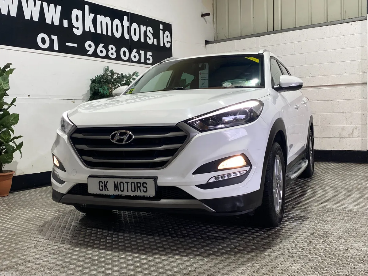 Hyundai Tucson SUV, Diesel, 2016, White
