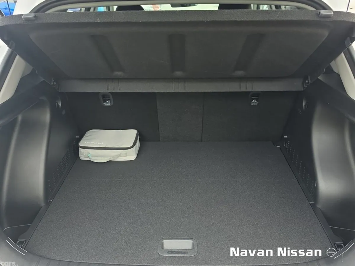 Hyundai KONA MPV, Petrol Hybrid, 2024, White