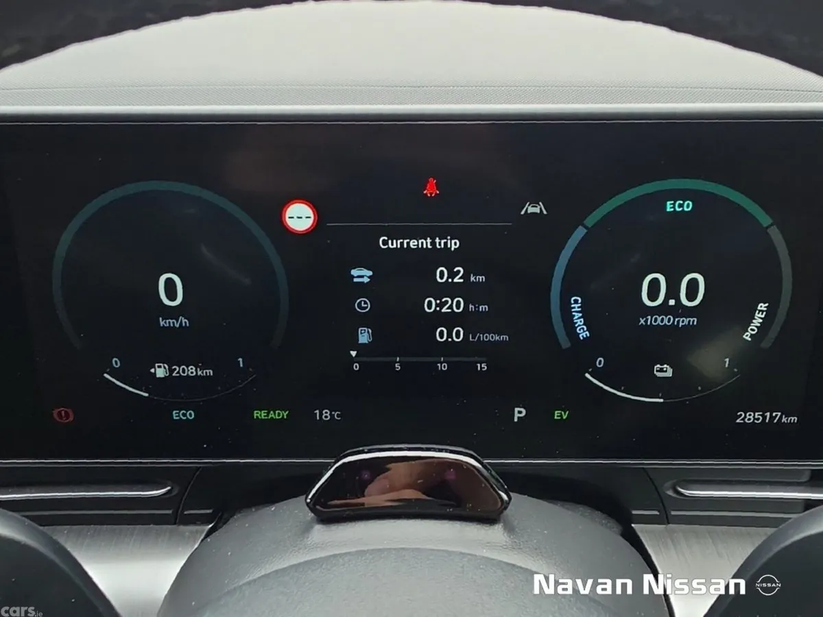 Hyundai KONA MPV, Petrol Hybrid, 2024, White