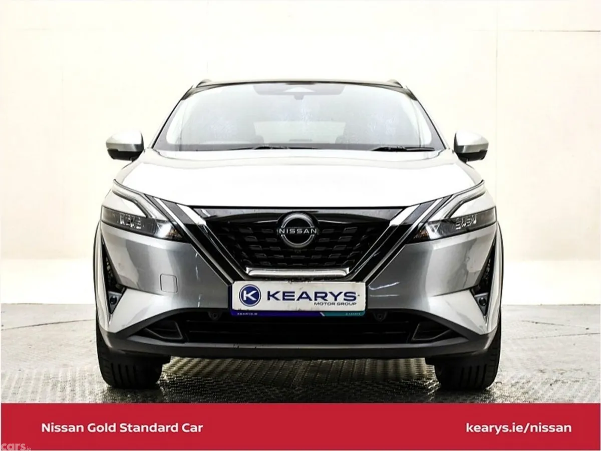 Nissan Qashqai SUV, Petrol, 2023, Silver