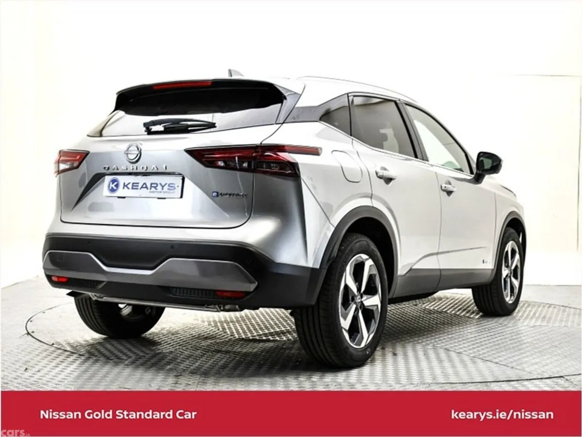 Nissan Qashqai SUV, Petrol, 2023, Silver