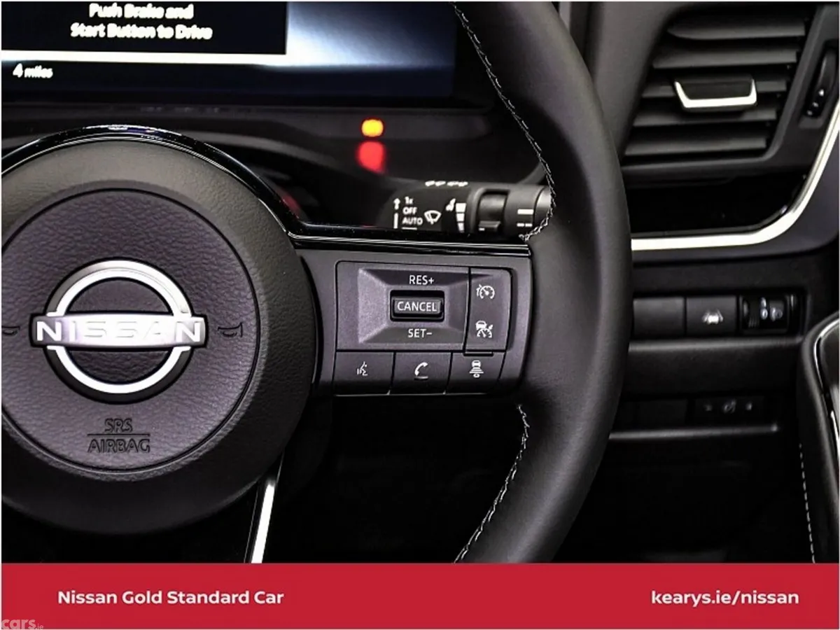 Nissan Qashqai SUV, Petrol, 2023, Silver