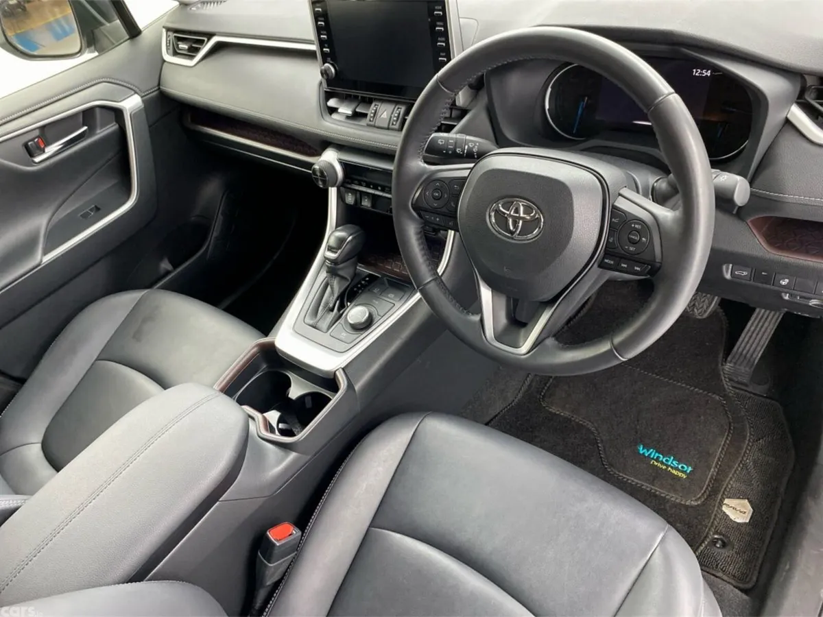 Toyota RAV4 SUV, Petrol Hybrid, 2021, White