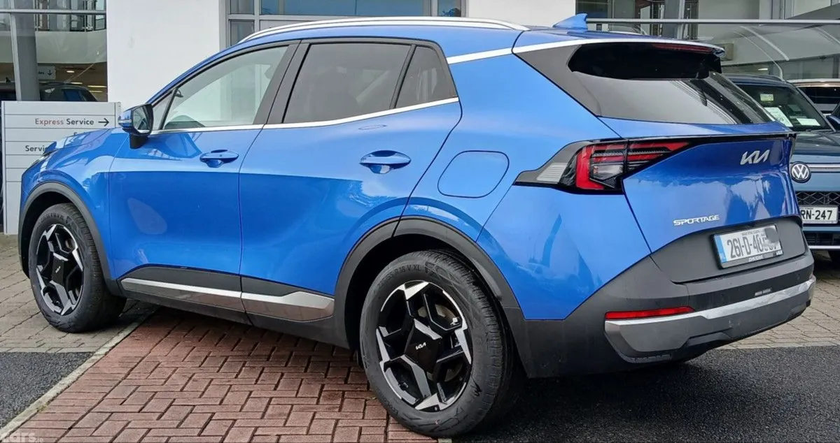 Kia Sportage SUV, Diesel Hybrid, 2026, Blue