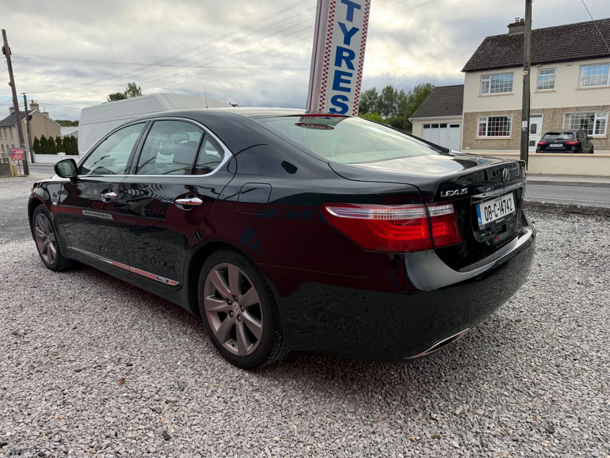 Lexus LS Saloon, Petrol Hybrid, 2008, Black