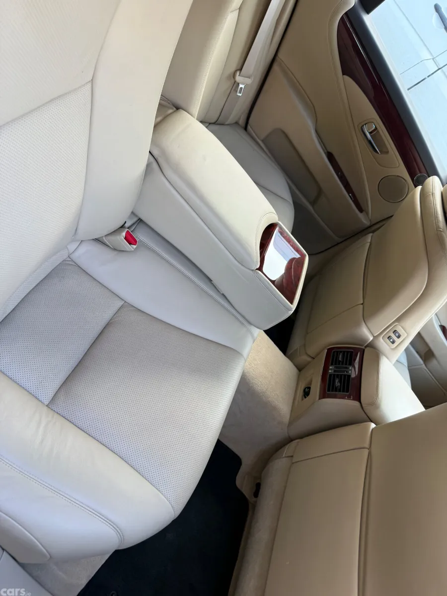 Lexus LS Saloon, Petrol Hybrid, 2008, Black