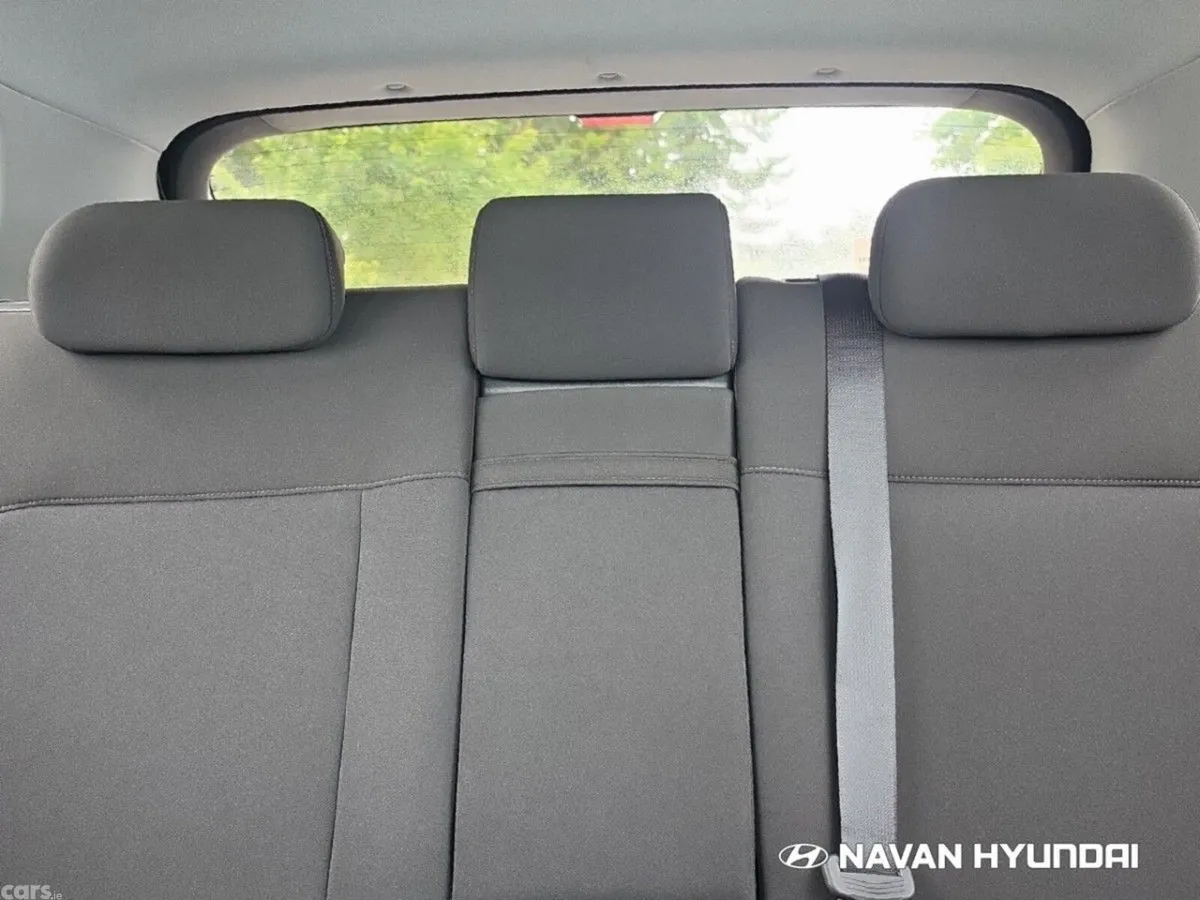Hyundai KONA MPV, Petrol Hybrid, 2024, White