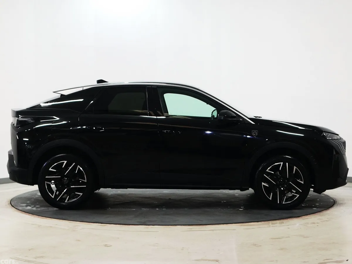 Peugeot 3008 MPV, Petrol Hybrid, 2025, Black