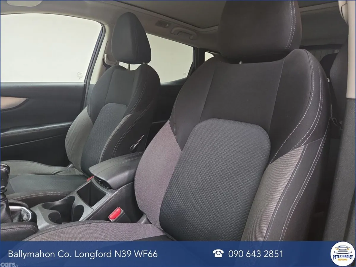 Nissan Qashqai Hatchback, Diesel, 2019, Blue