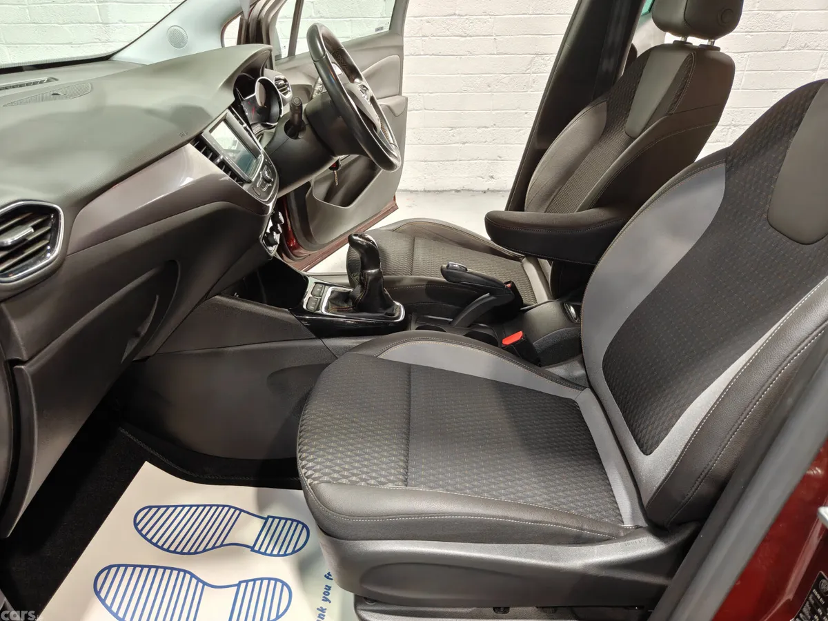 Opel Crossland X SUV, Petrol, 2018, Red