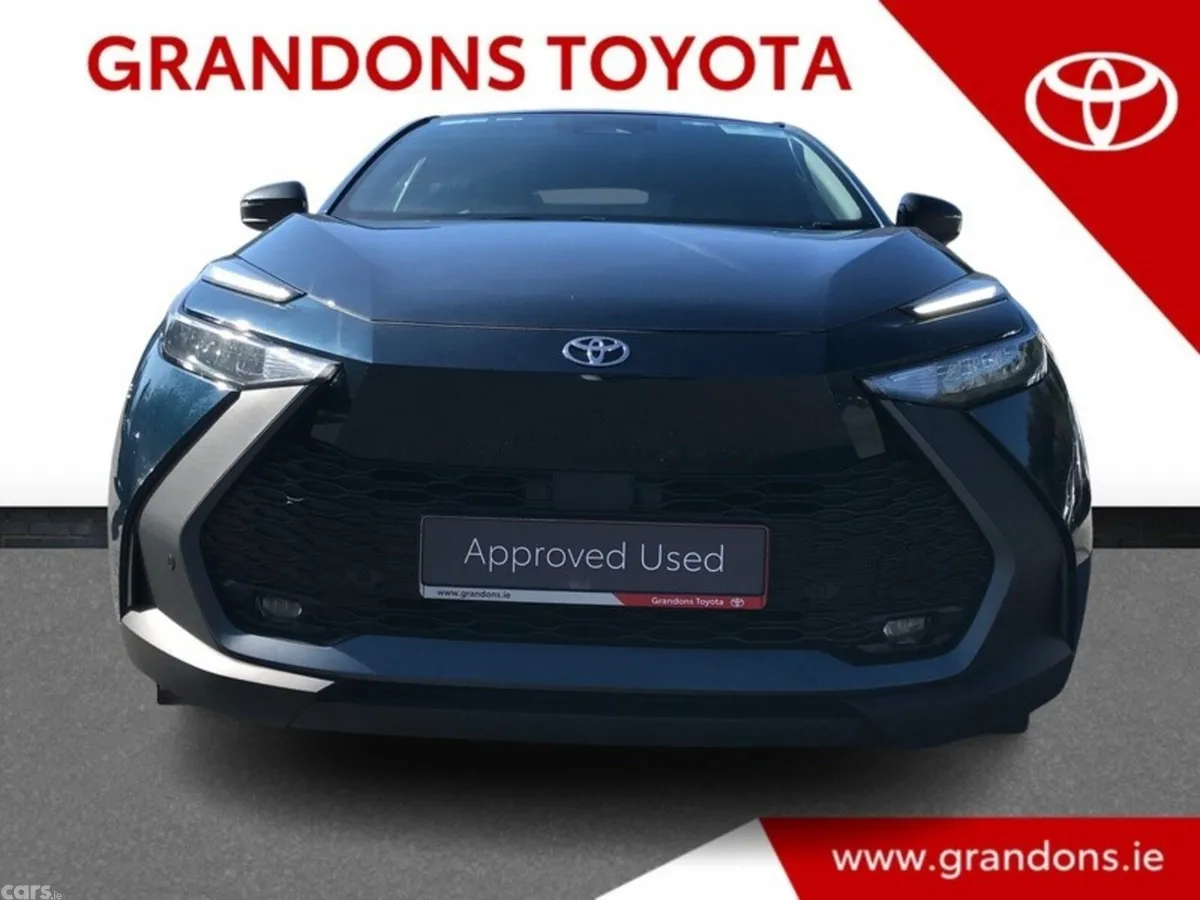 Toyota C-HR SUV, Petrol Hybrid, 2026, Blue