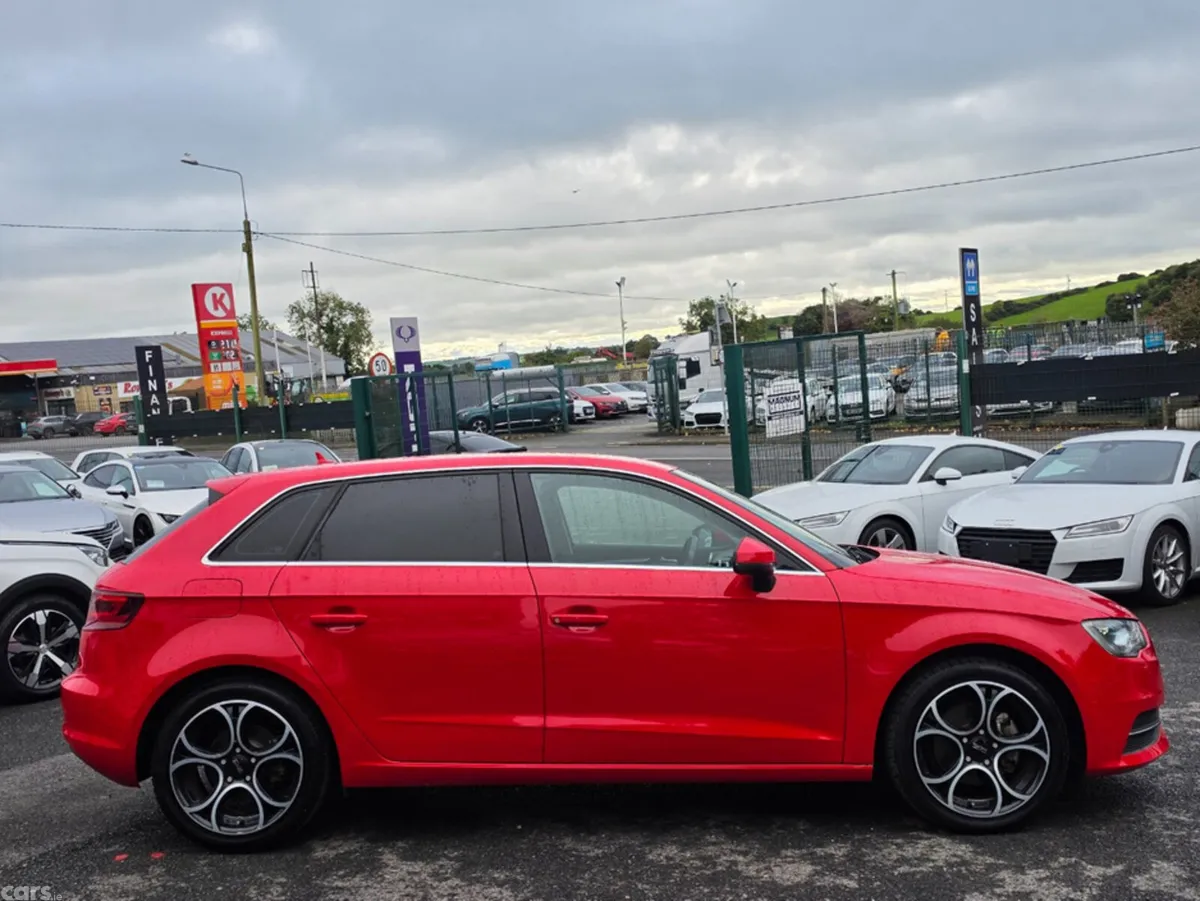 Audi A3 Hatchback, Petrol, 2015, Red