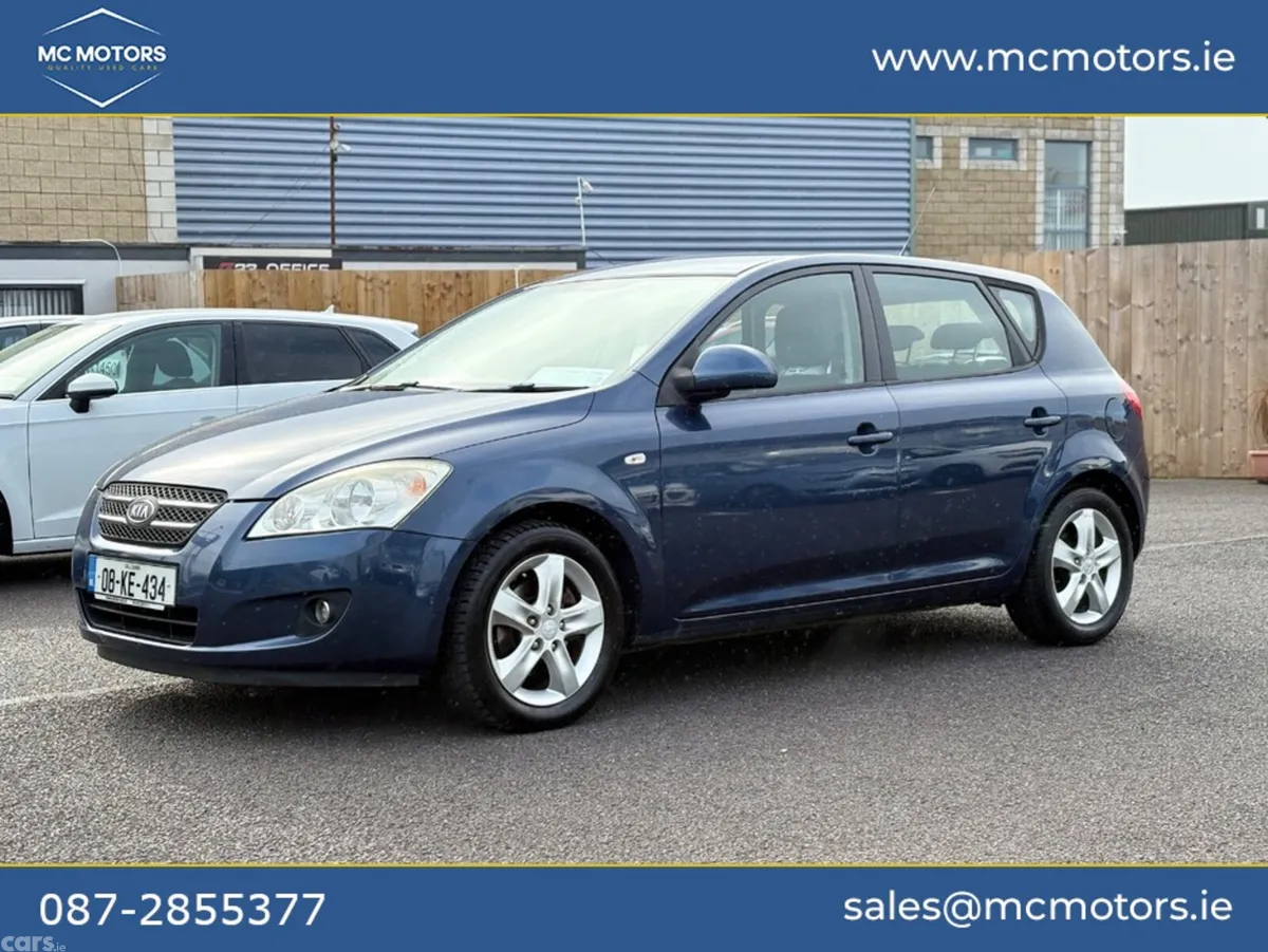 Kia Ceed Hatchback, Petrol, 2008, Blue