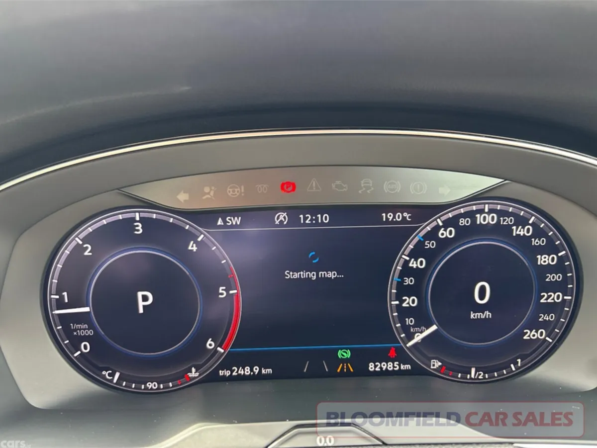 Volkswagen Passat Estate, Diesel, 2018, White
