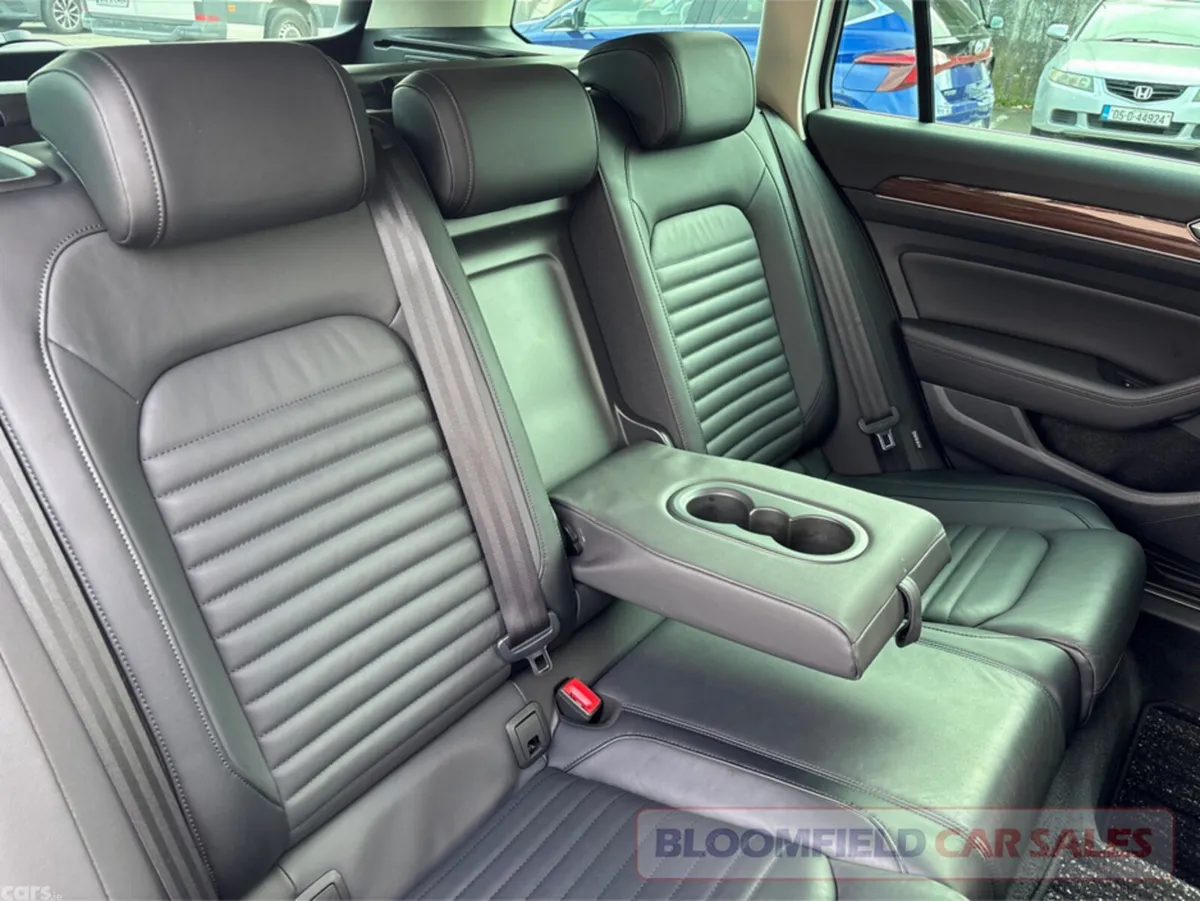 Volkswagen Passat Estate, Diesel, 2018, White