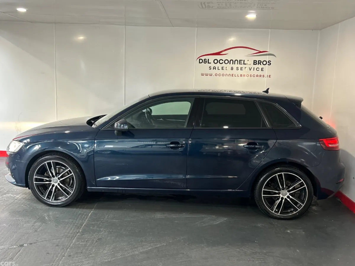 Audi A3 Hatchback, Diesel, 2017, Blue