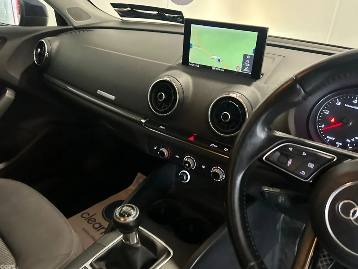 Audi A3 Hatchback, Diesel, 2017, Blue