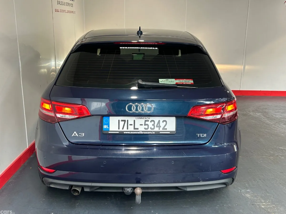 Audi A3 Hatchback, Diesel, 2017, Blue