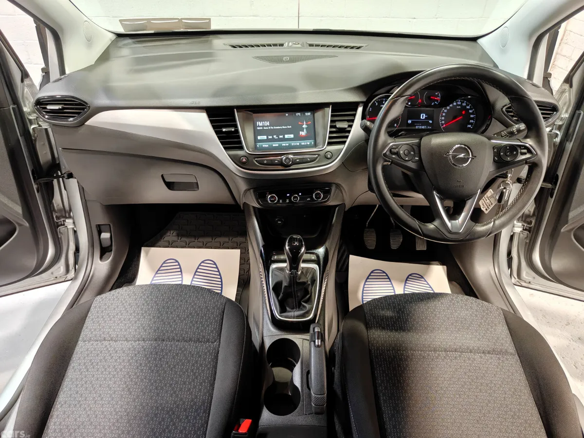 Opel Crossland X SUV, Petrol, 2018, Grey